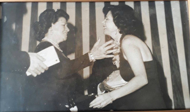 En 1977 la editorial de la Universidad de San Carlos editó el libro "Antología de poesía femenina guatemalense" Foto: Facebook / Maria del Rosario Molina