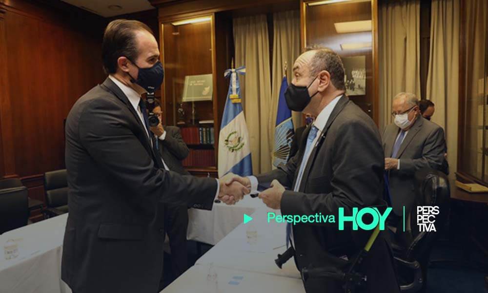 Presidente del BID se reúne con Alejandro Giammattei