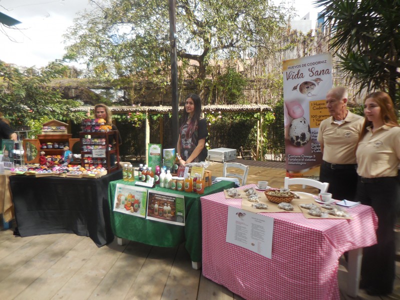 Farmers Market2