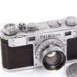 nikon-1